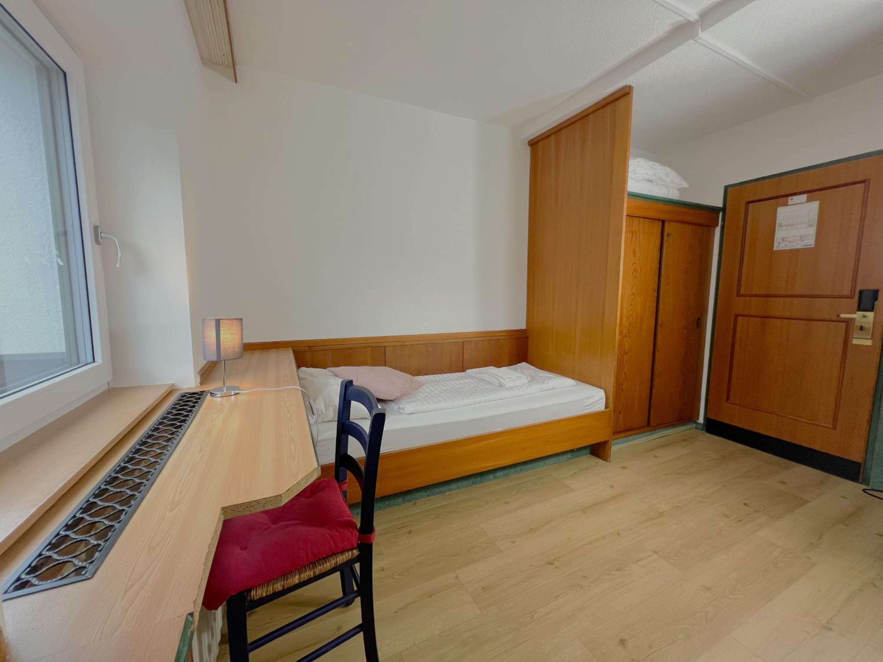Mountain Hotel & Hostel