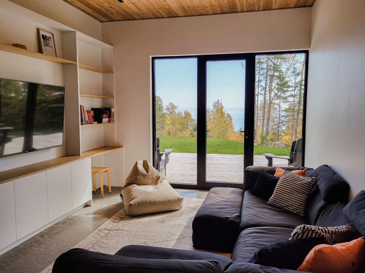 Le Ruisseau: luxurious villa in Charlevoix.