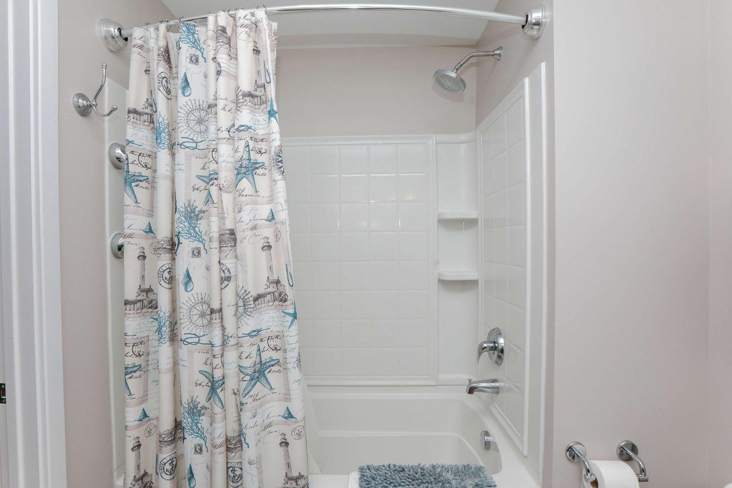 Sojourn Sea Views with Balcony & Fireplace Sleeps 7 view 4
