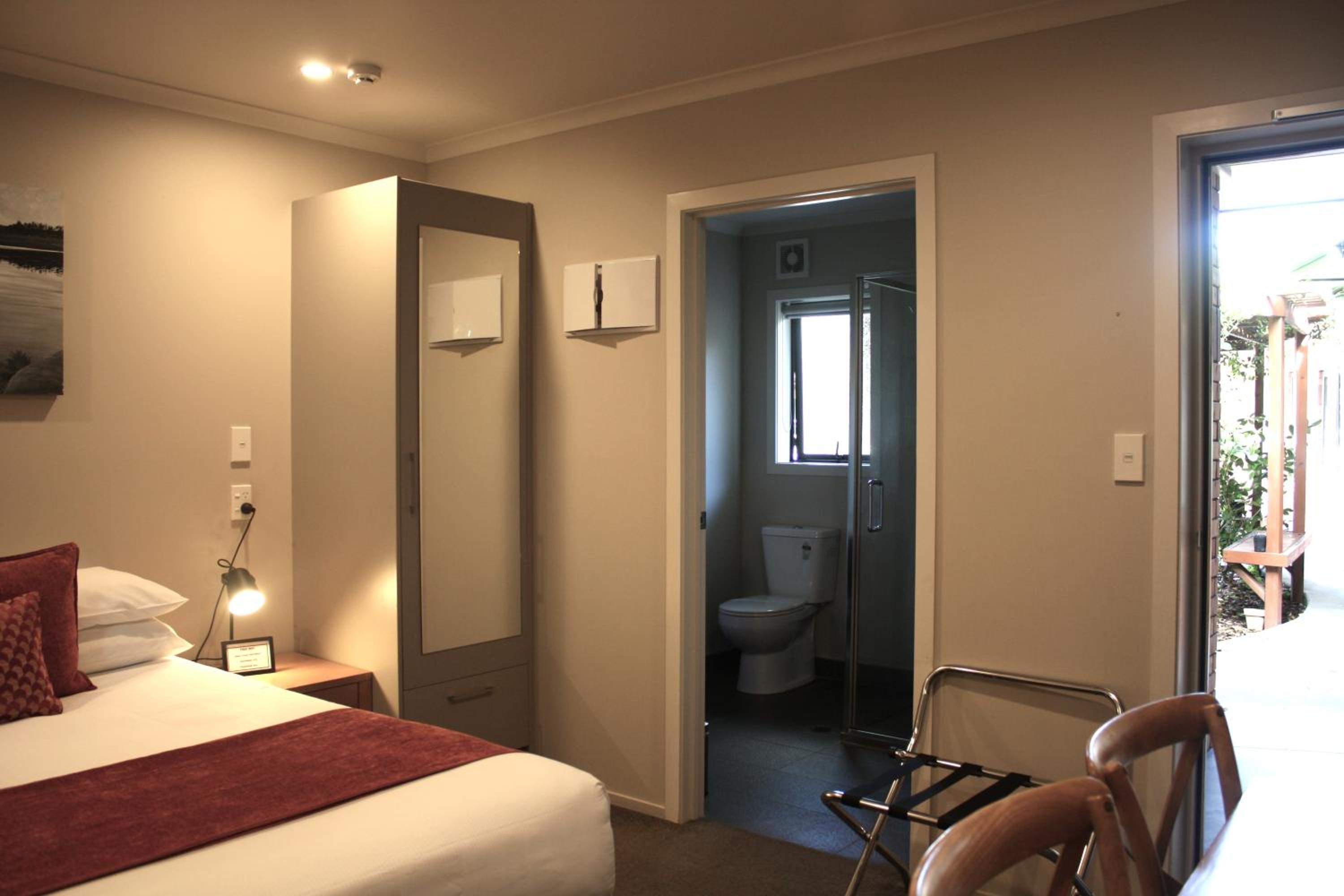 Albert Court Motor Lodge