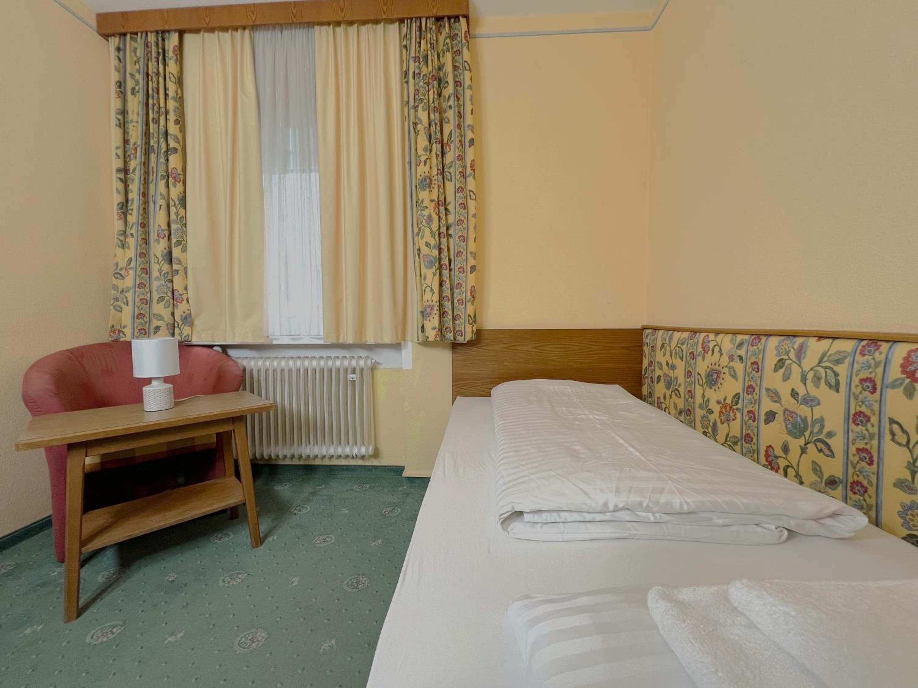Mountain Hotel & Hostel