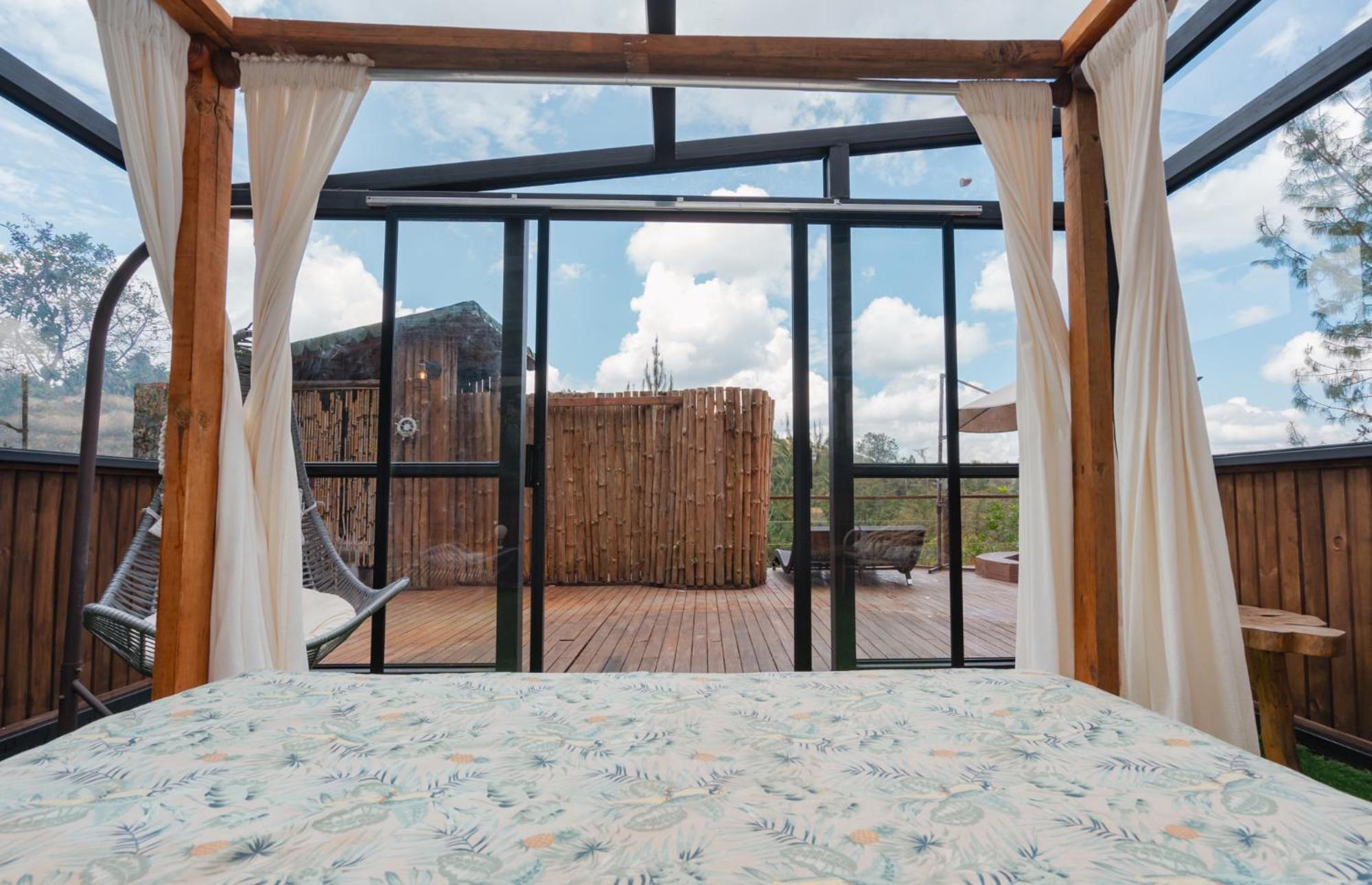 BubbleSky Glamping 40 min from Medellin - Property Image 44