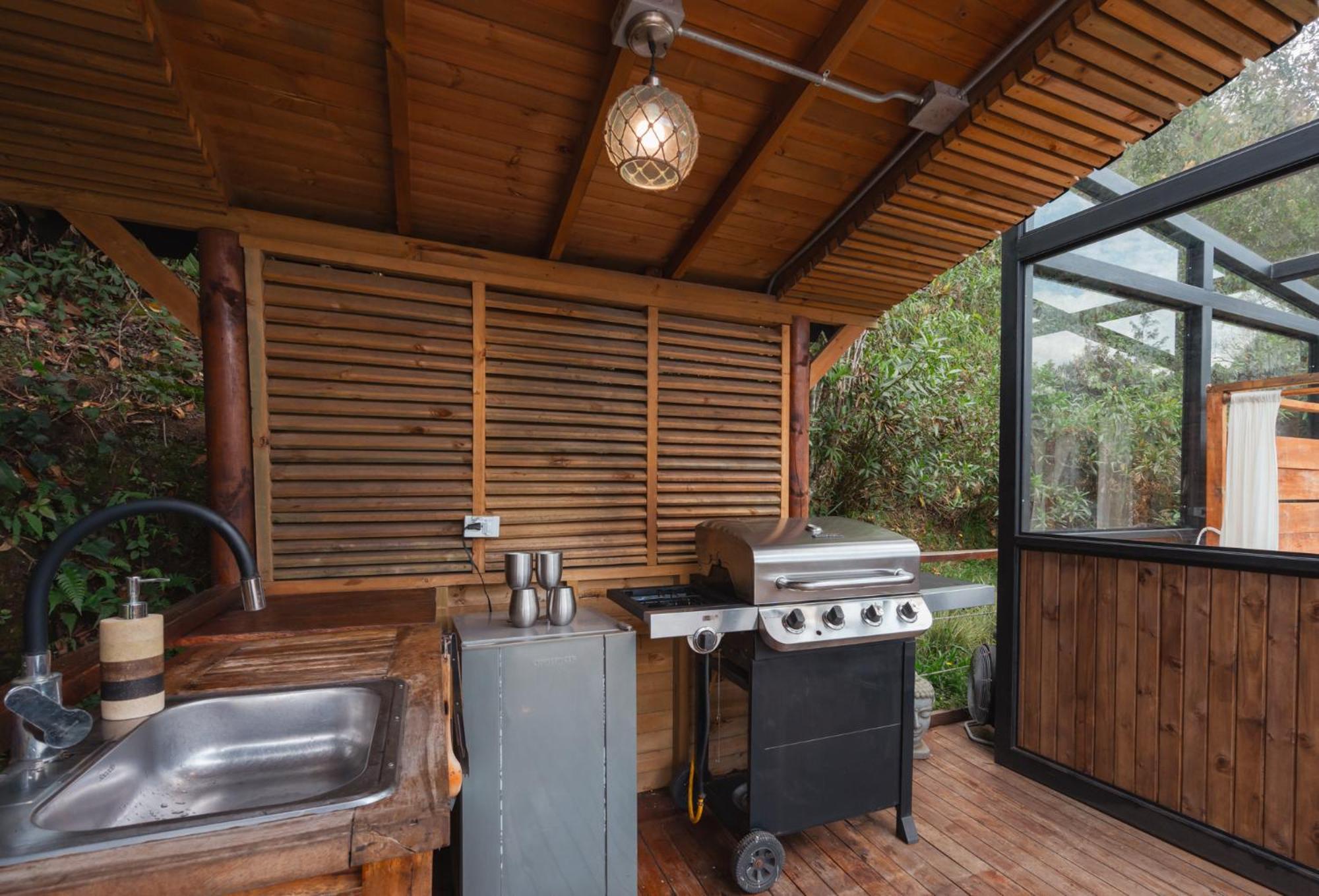 BubbleSky Glamping 40 min from Medellin - Property Image 42