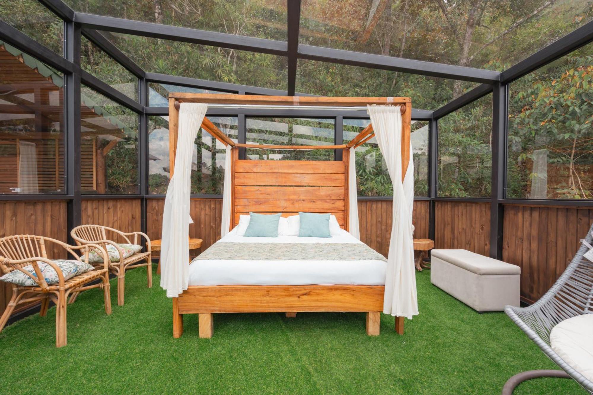 BubbleSky Glamping 40 min from Medellin - Property Image 106