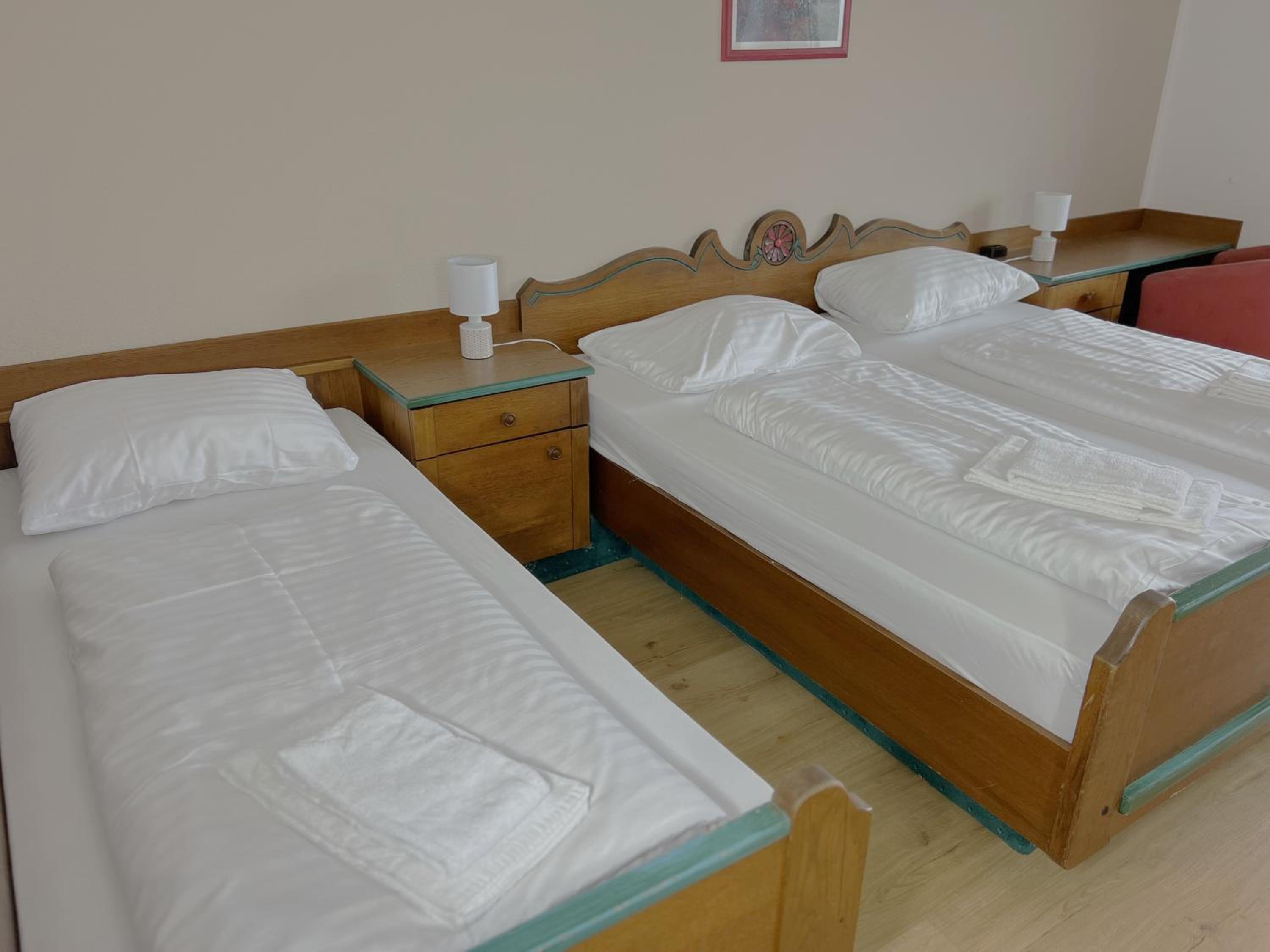 Mountain Hotel & Hostel