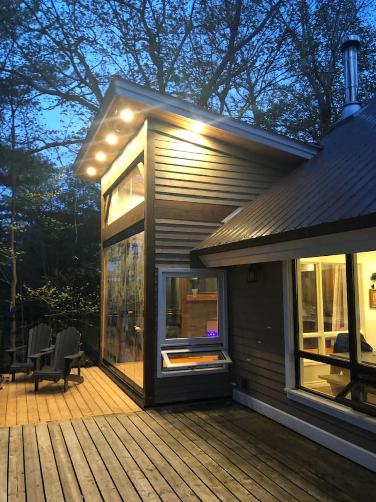 Muskoka Charm Beautiful four bedroom cottage