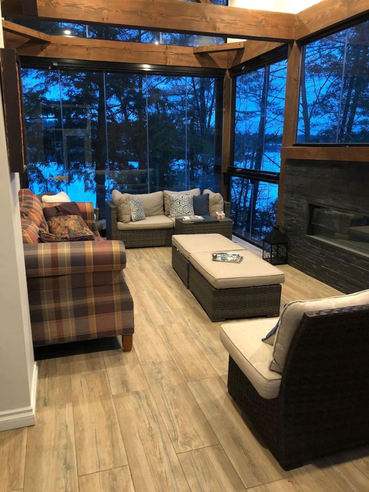 Muskoka Charm Beautiful four bedroom cottage