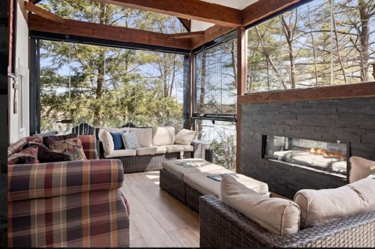 Muskoka Charm Beautiful four bedroom cottage
