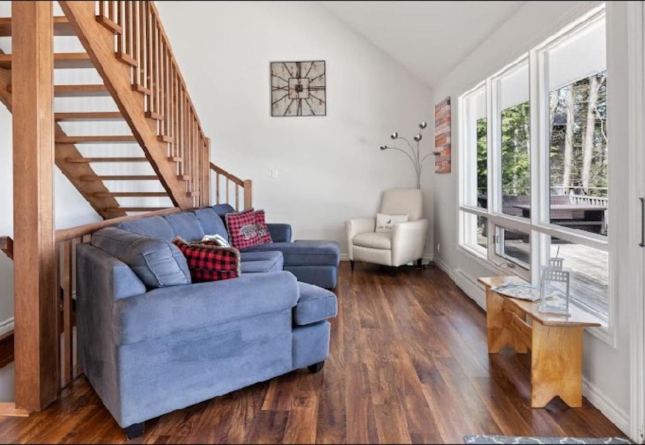 Muskoka Charm Beautiful four bedroom cottage