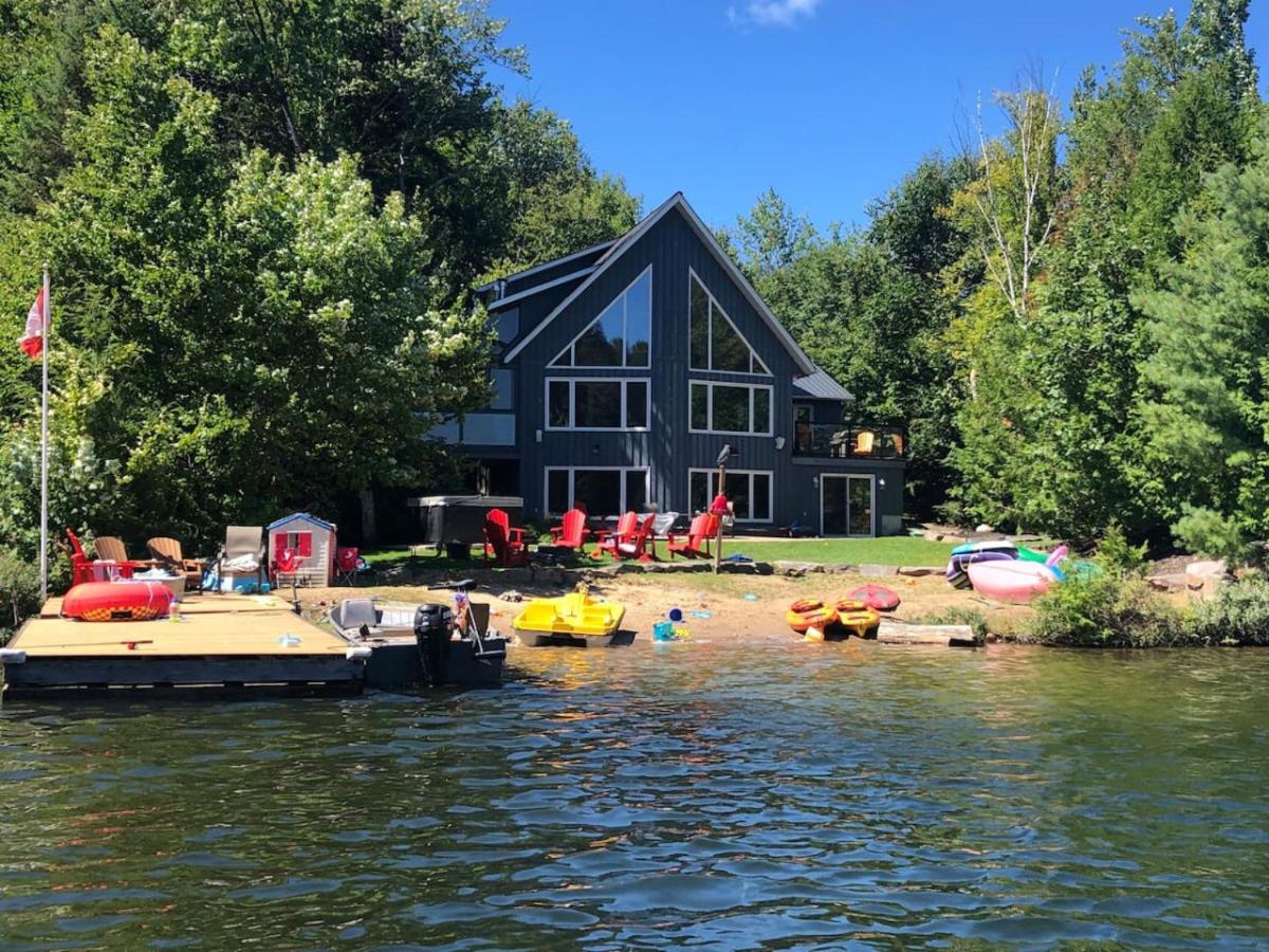 Camp David Beautiful five bedrooms Private beach