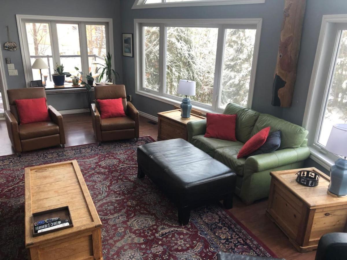 Camp David Beautiful five bedrooms Private beach