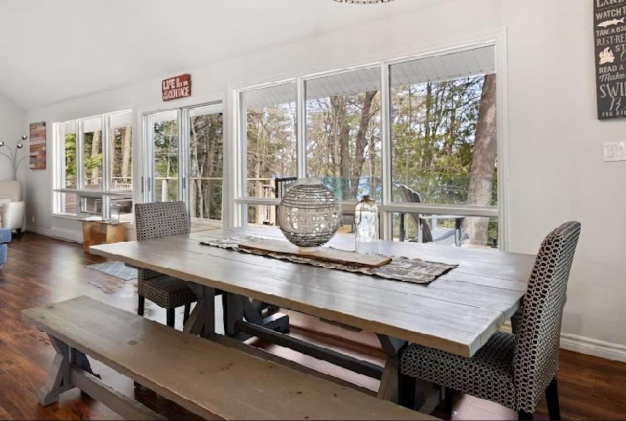 Muskoka Charm Beautiful four bedroom cottage