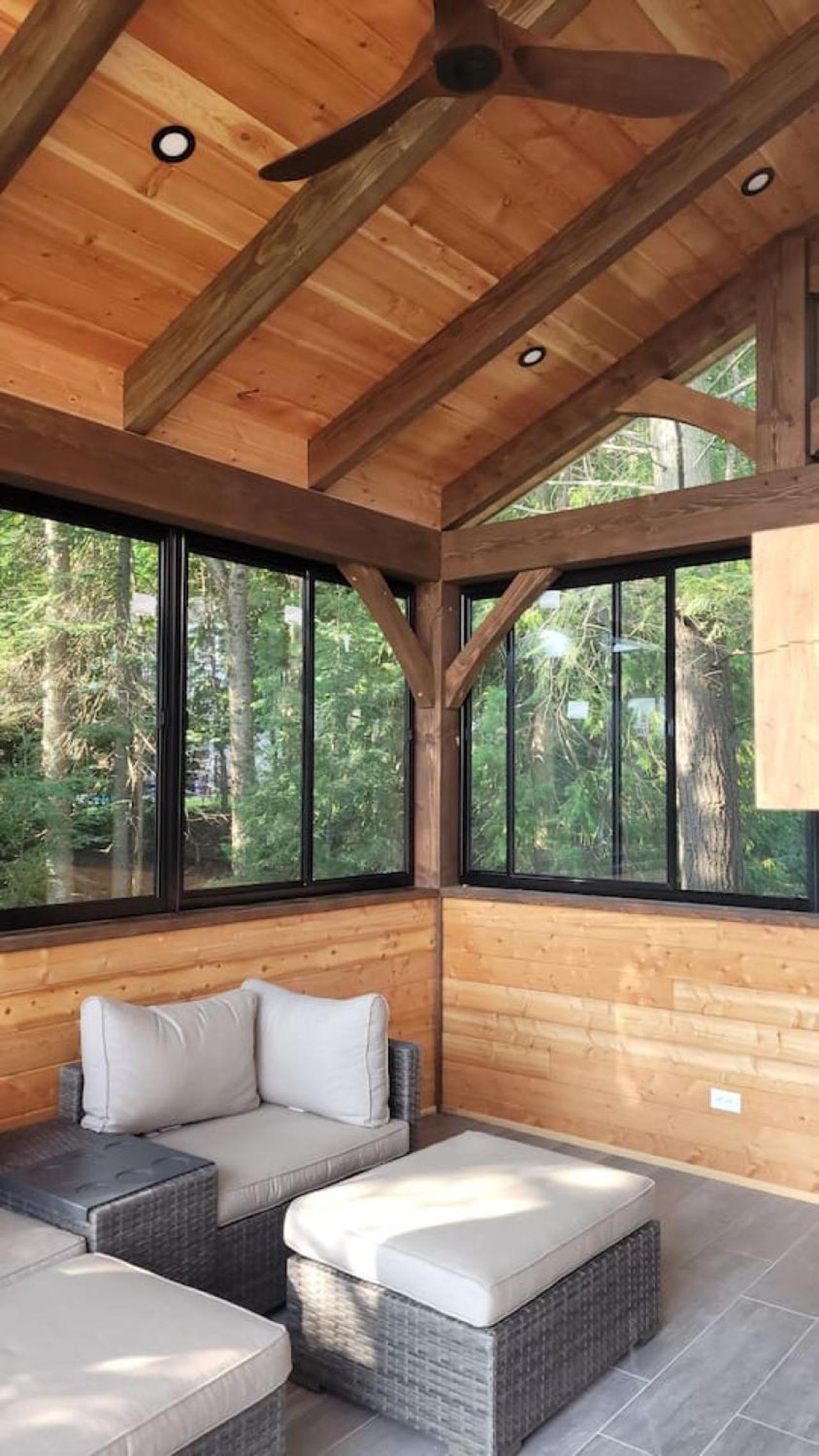 Camp David Beautiful five bedrooms Private beach