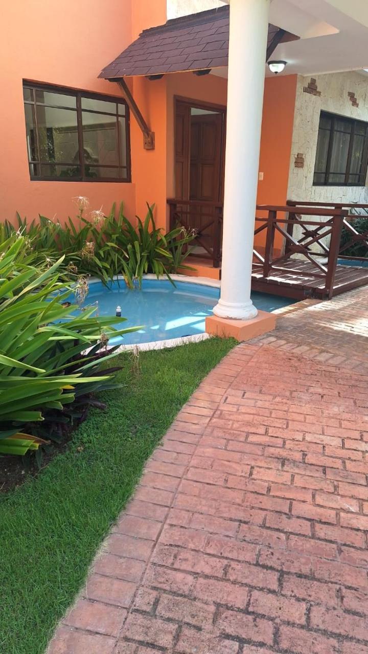 Villa Guavaberry