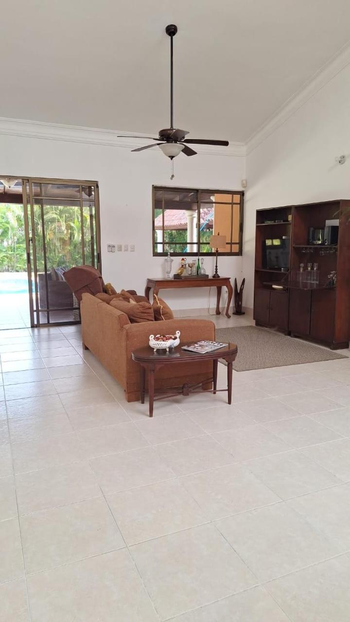 Villa Guavaberry