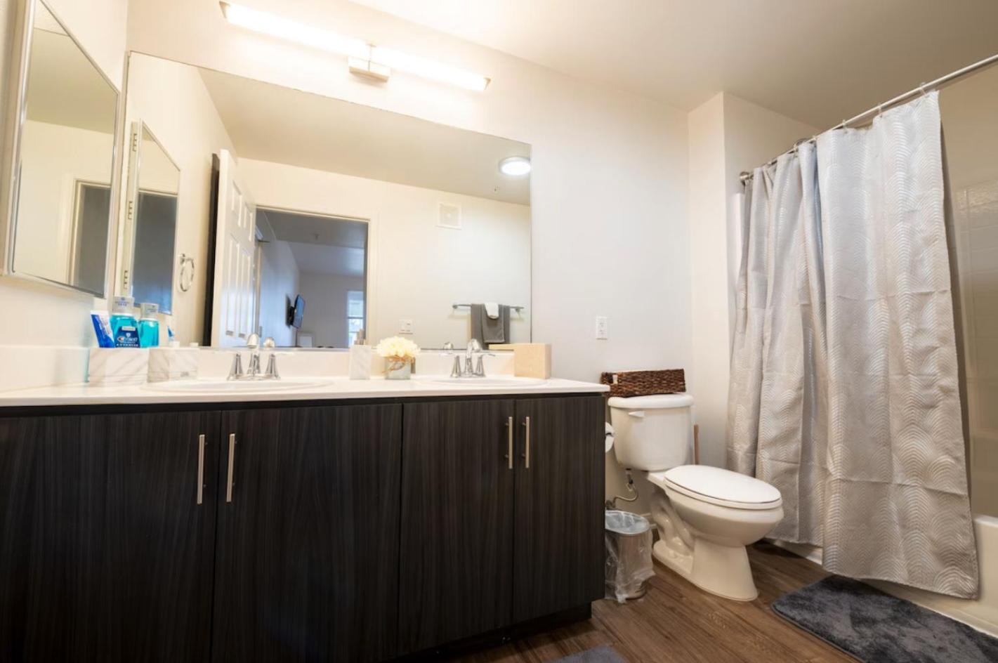 StayElegant Exclusive Suites