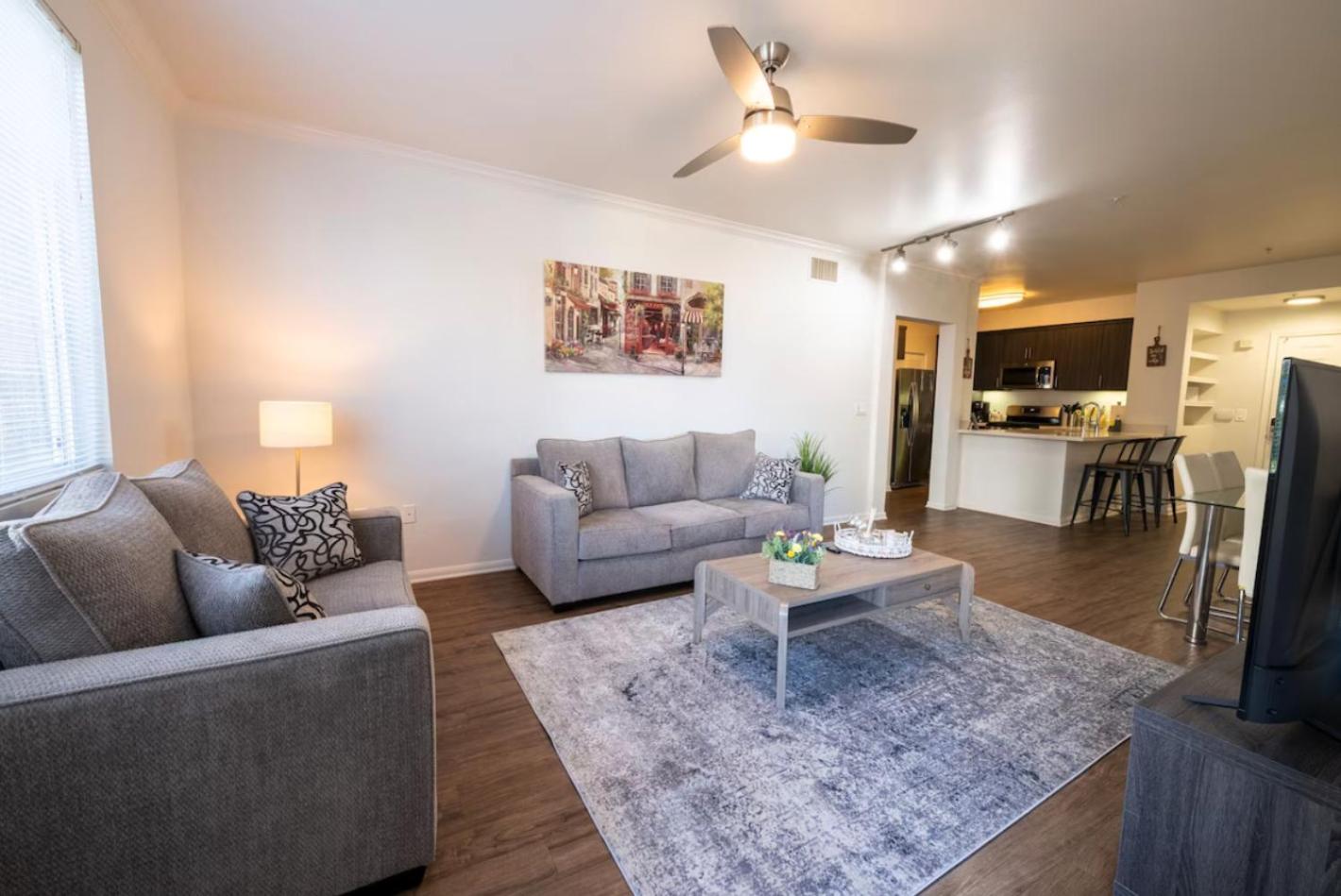 StayElegant Exclusive Suites