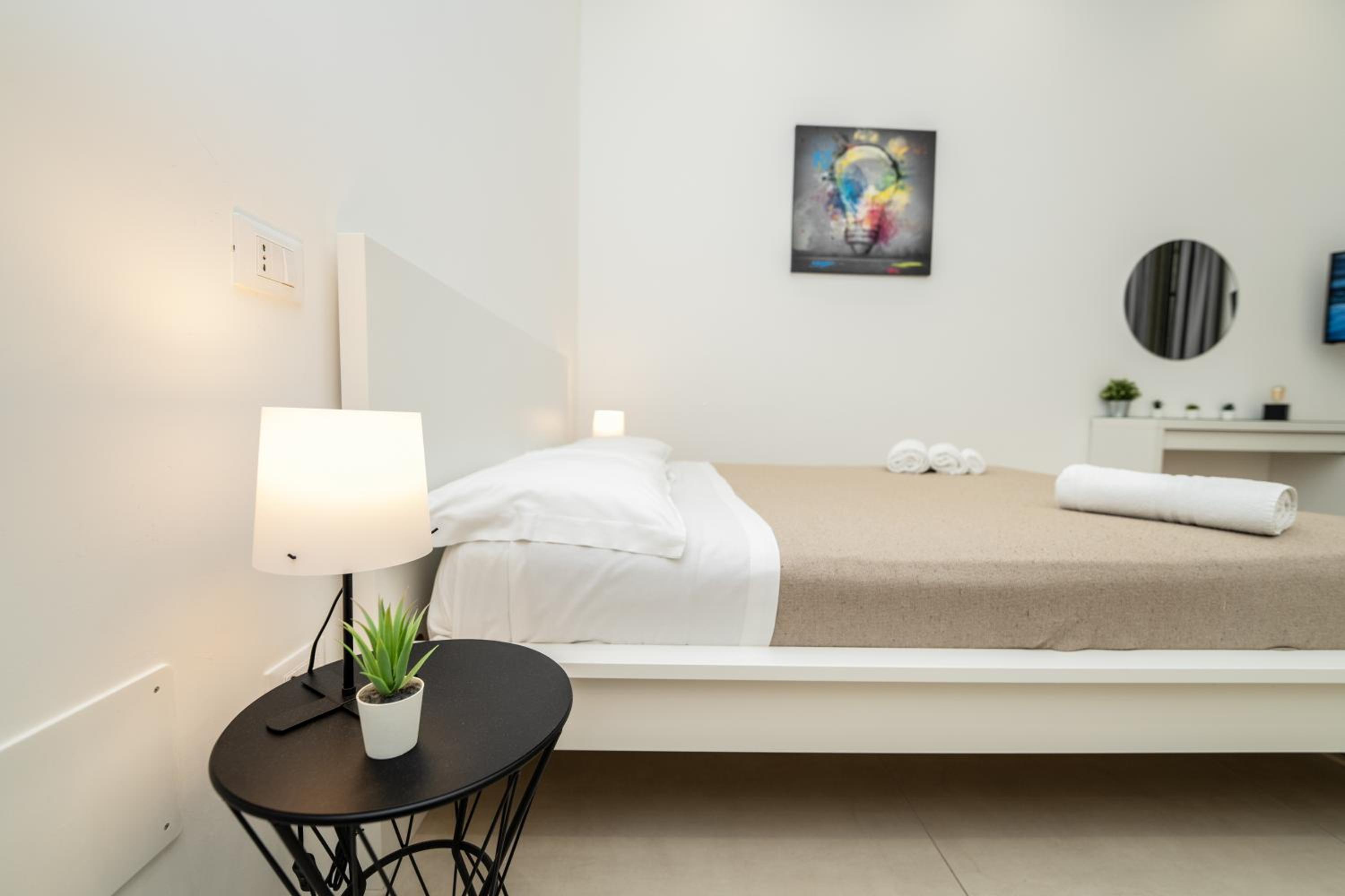Valguarnera Studio Apartments