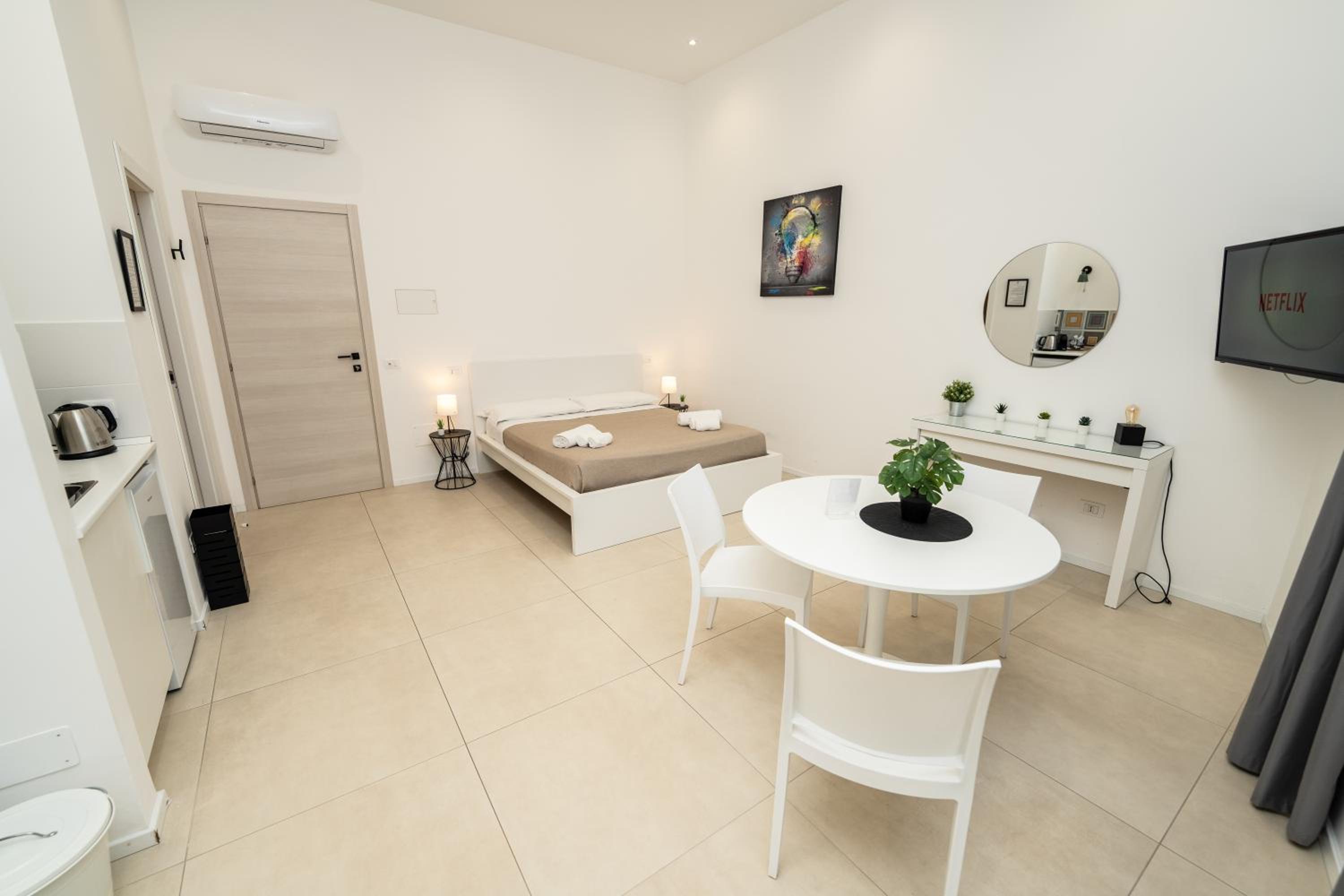Valguarnera Studio Apartments