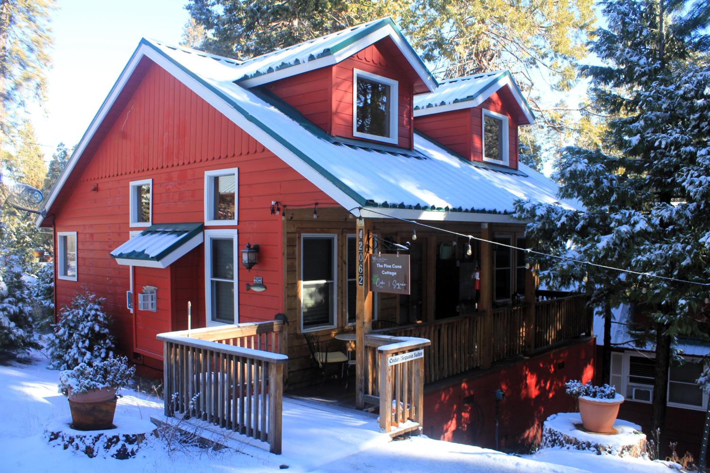 Elliott House Boutique Inn view 2