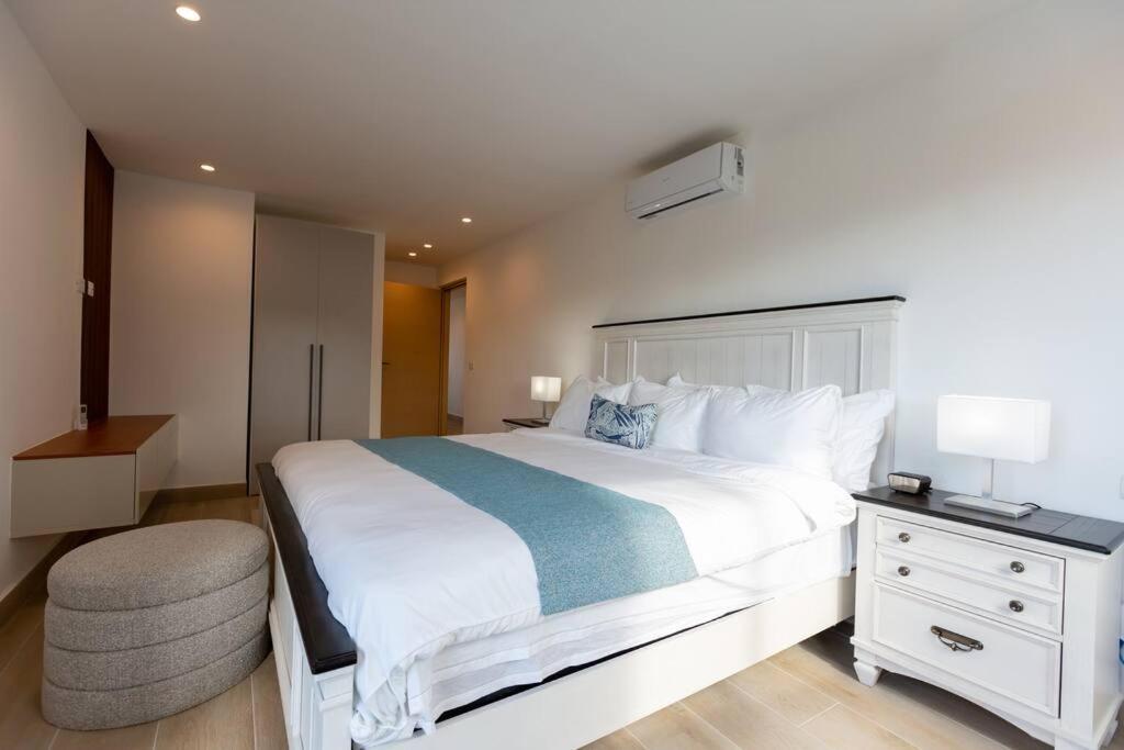 Penthouse Spirit LAS TERRENAS con Jacuzzi Privado