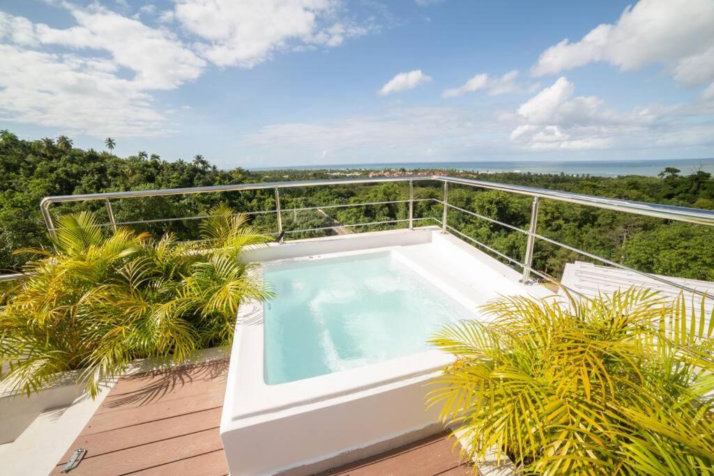 Penthouse Spirit LAS TERRENAS con Jacuzzi Privado