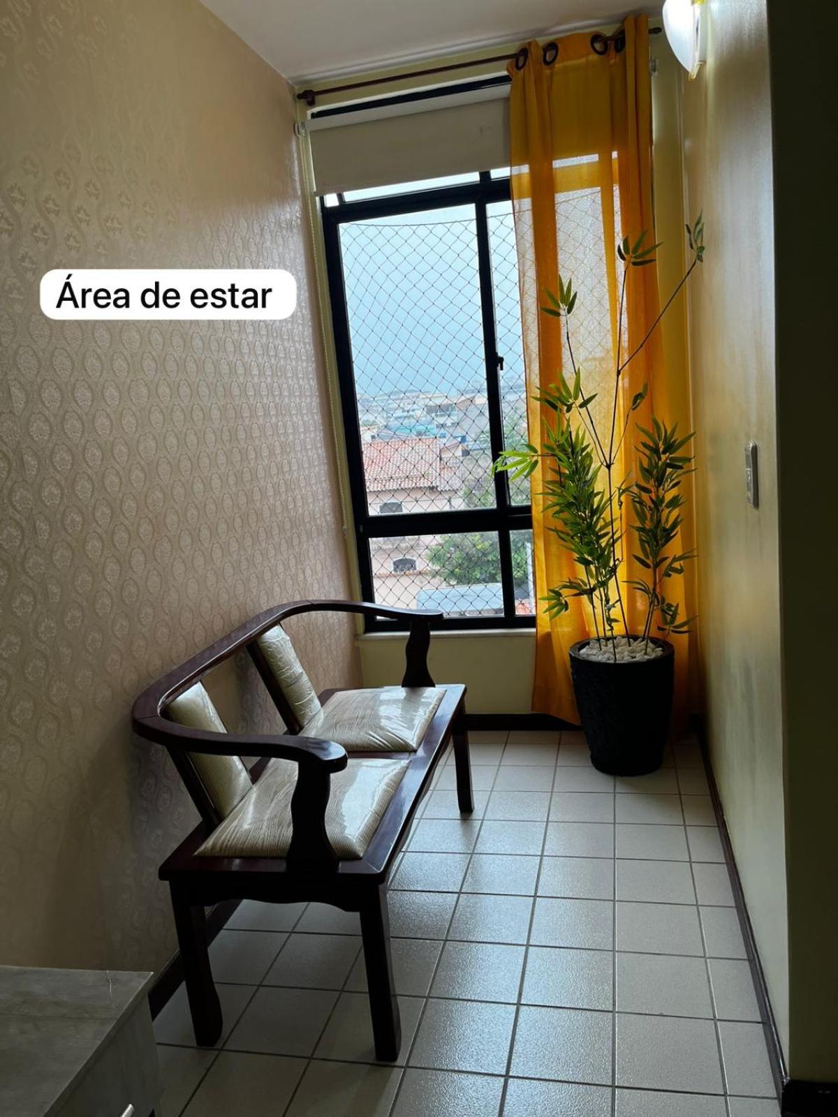 Excelente local