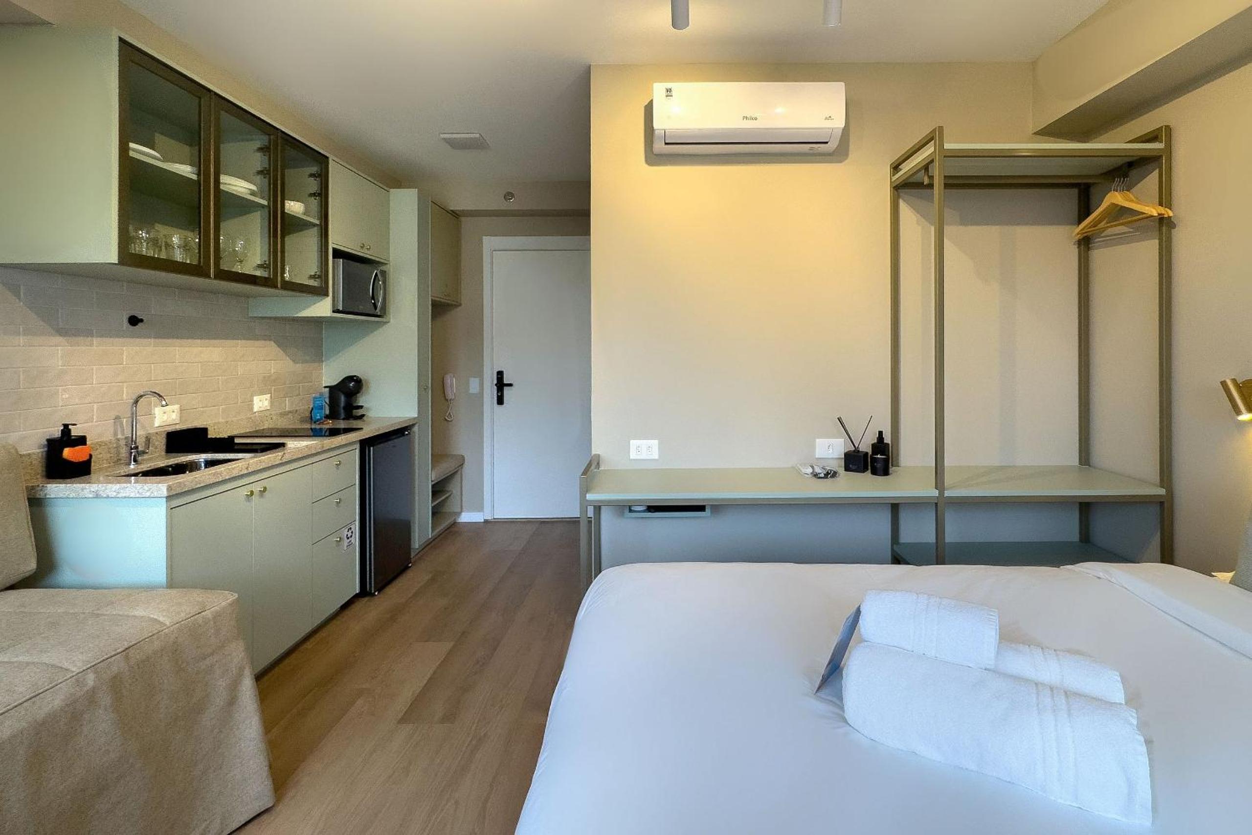 Cyrela Atmosfera 360 - Modern studios near the US Consulate and Interlagos Racetrack