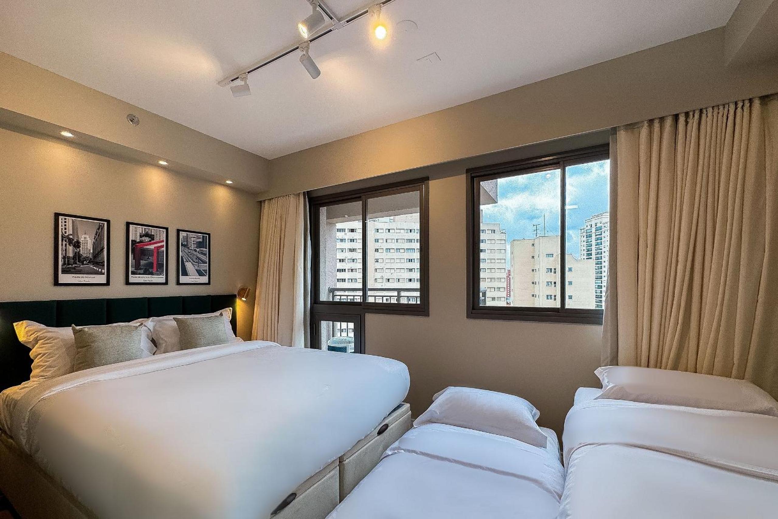 Cyrela Atmosfera 360 - Modern studios near the US Consulate and Interlagos Racetrack