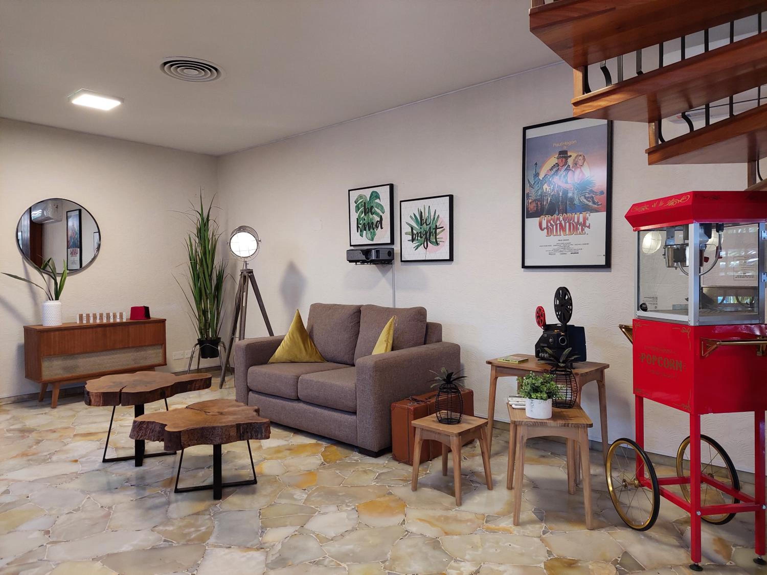 lounge