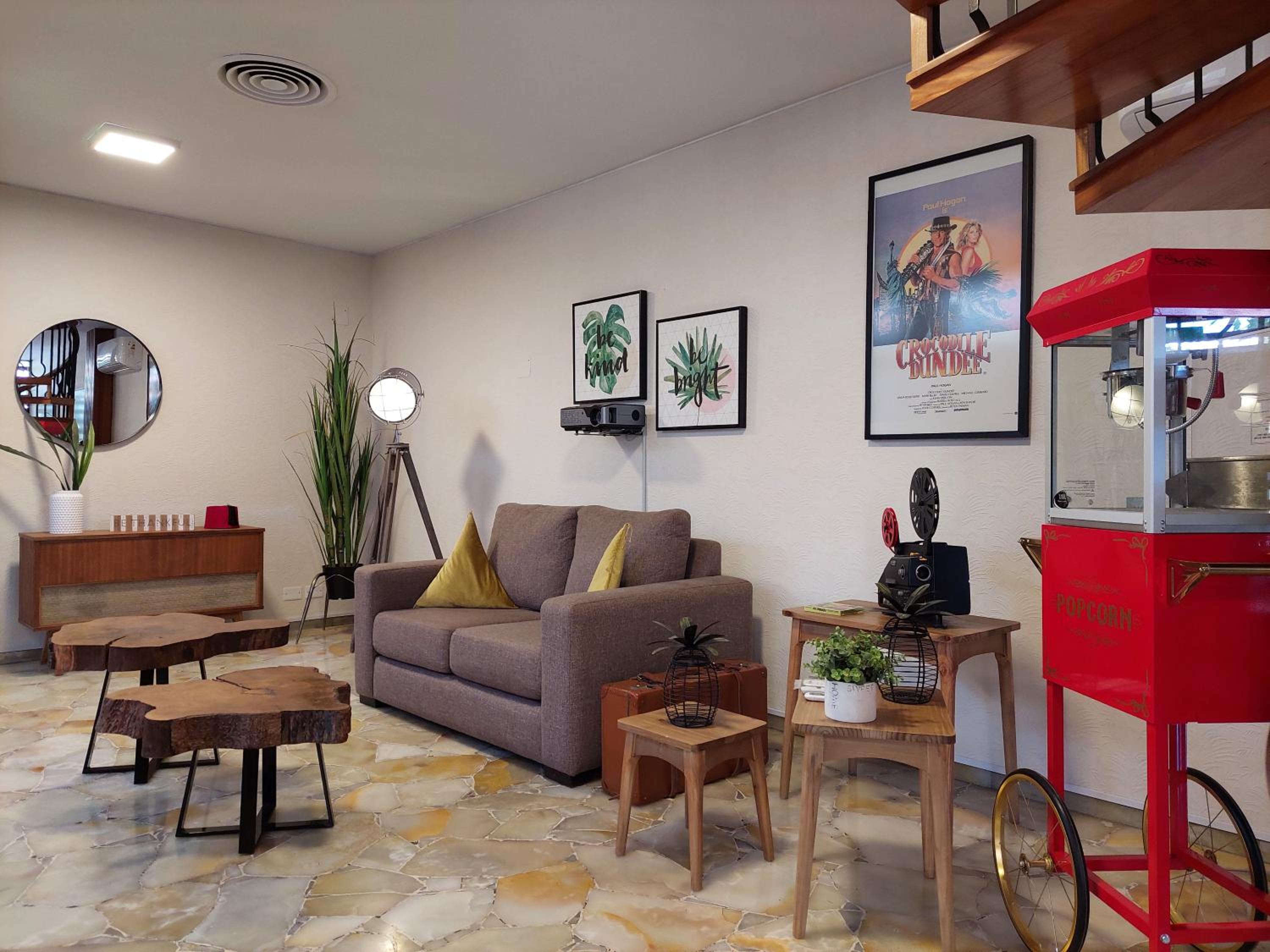 lounge