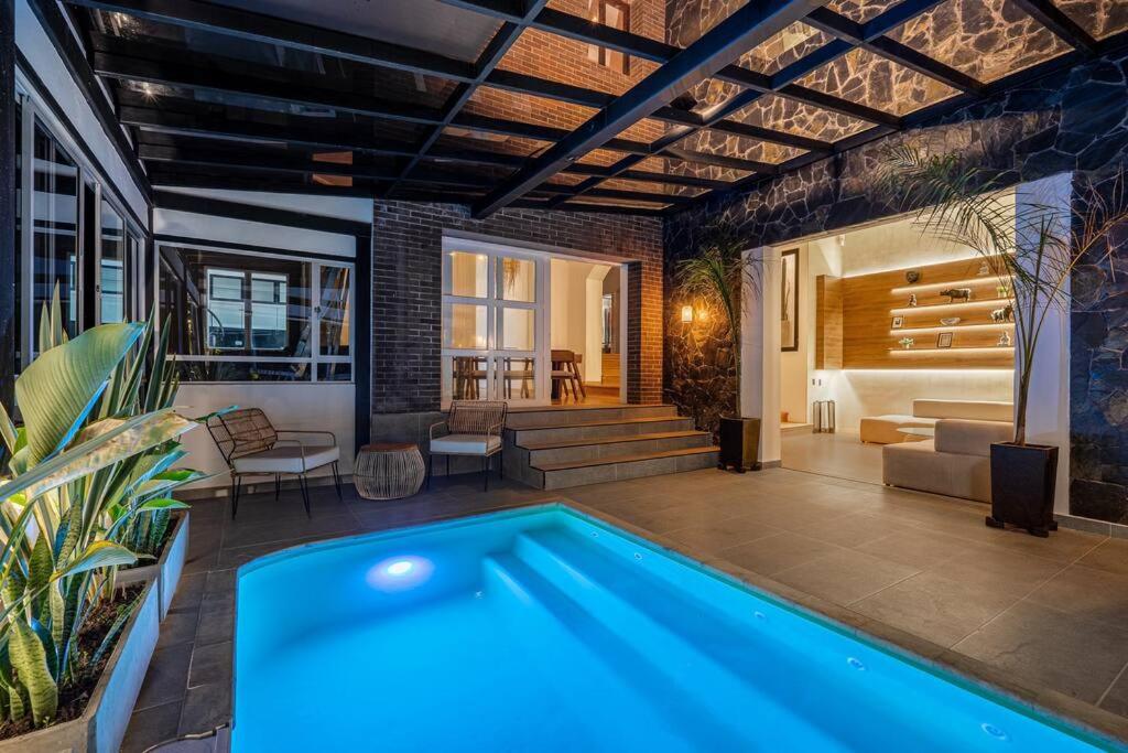 Lake Mansion in alto palmas Pool Poblado 15Min