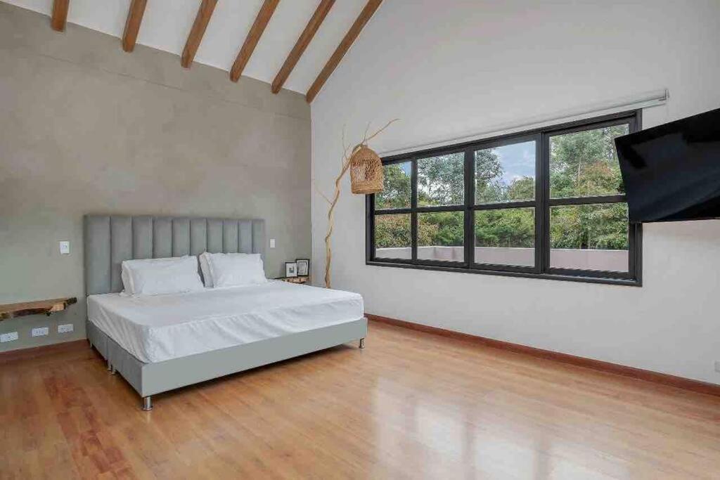 Lake Mansion in alto palmas Pool Poblado 15Min
