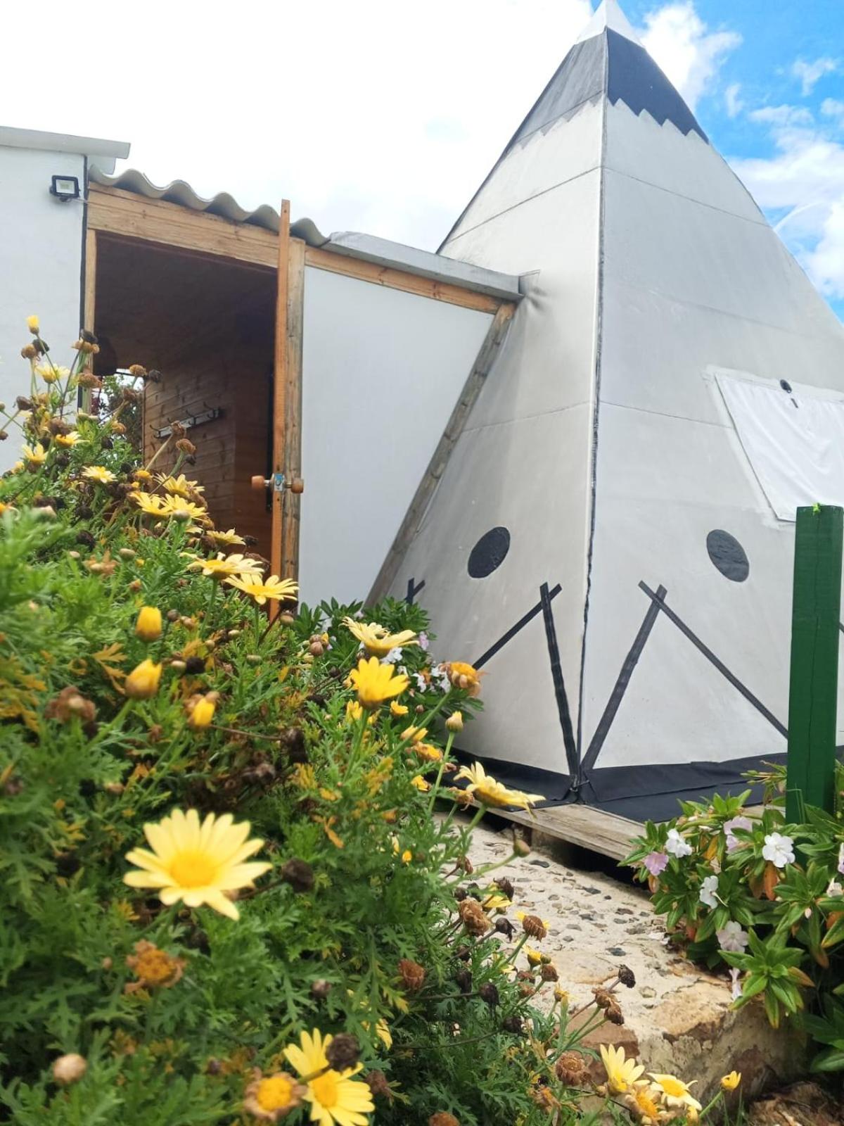 Glamping Mafer 4 Tipi pequeño