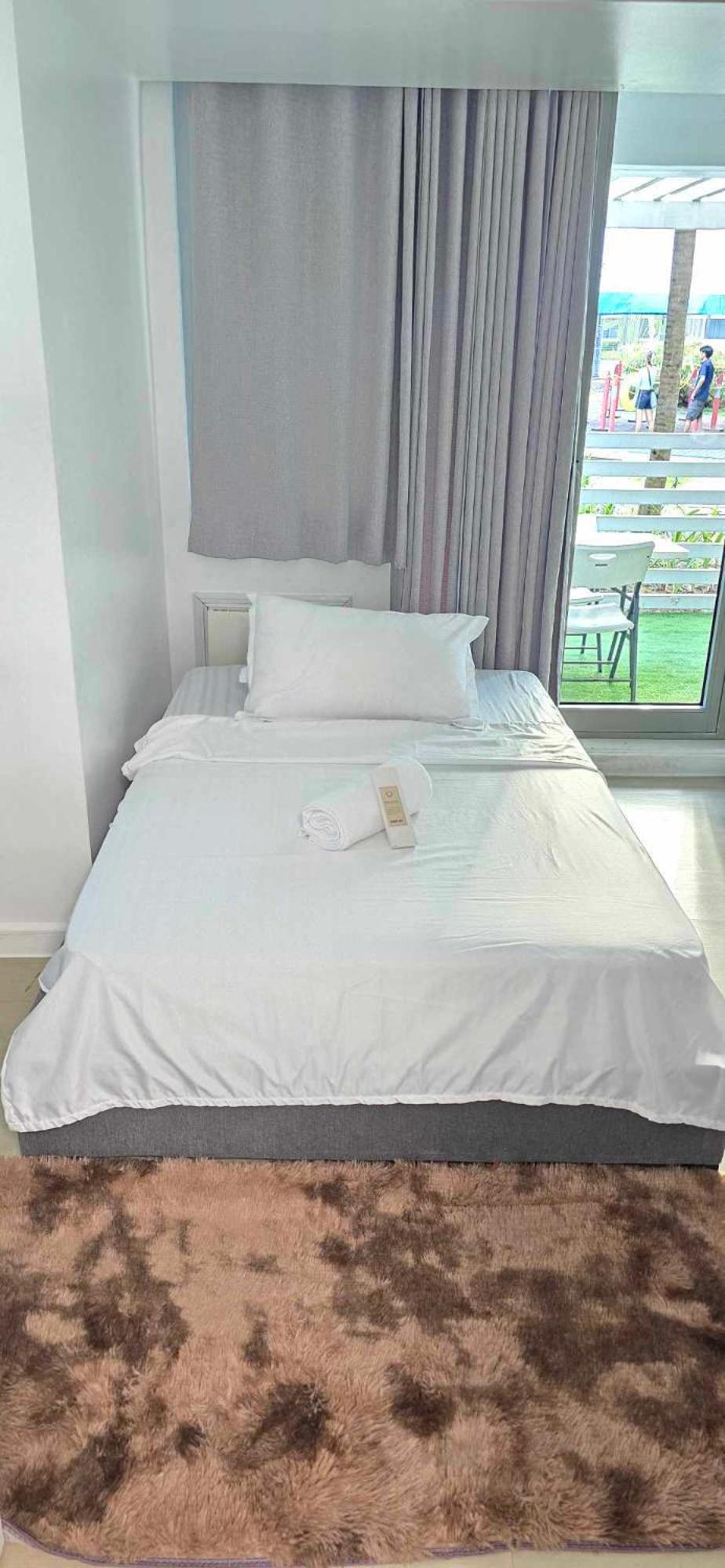 Azure Residences by Van Florendo