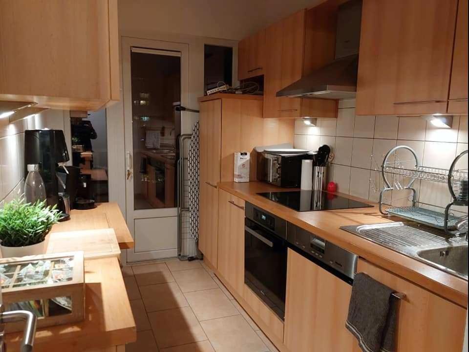Elegant 2pcs Proche Bruxelles
