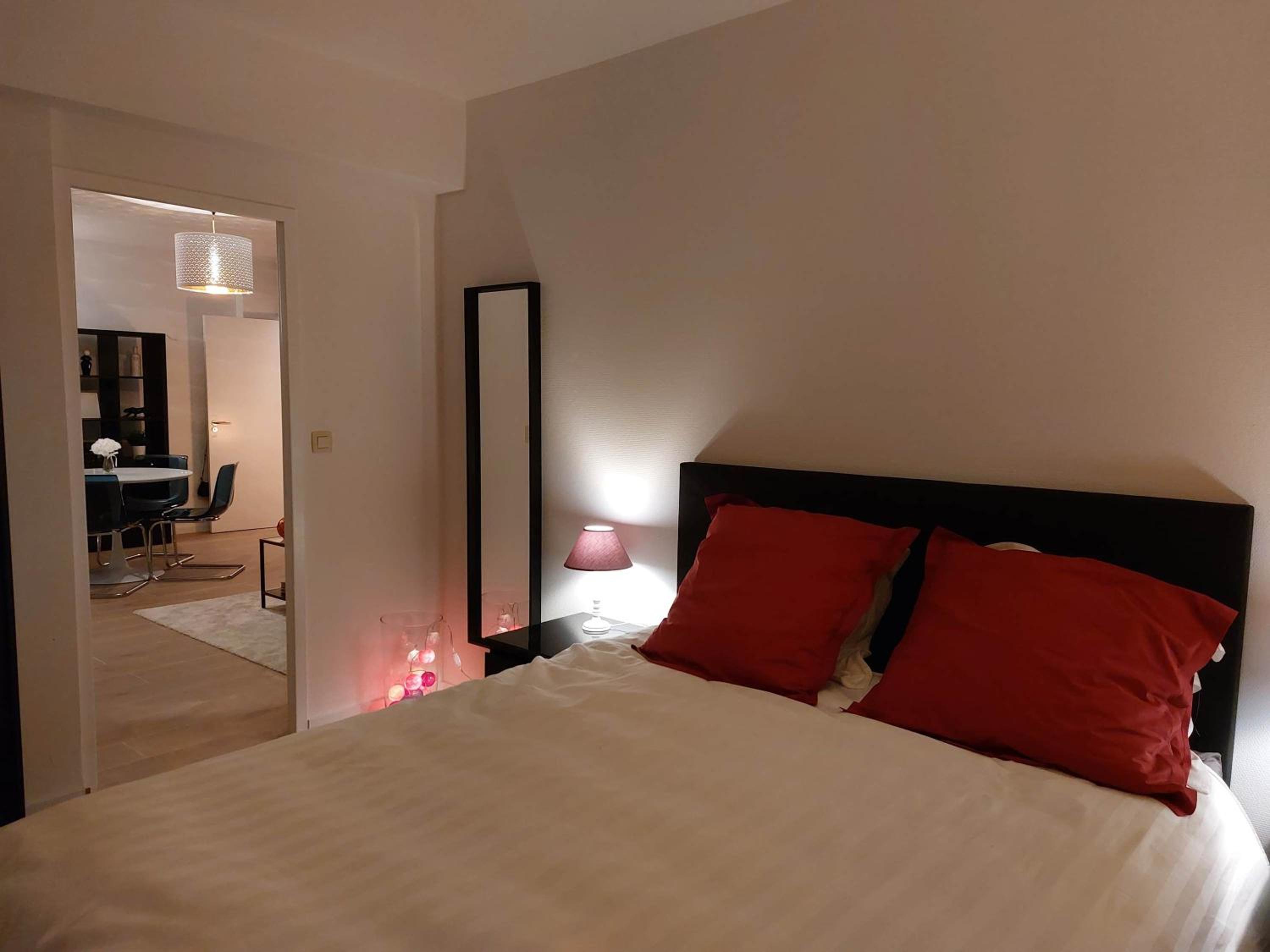 Elegant 2pcs Proche Bruxelles