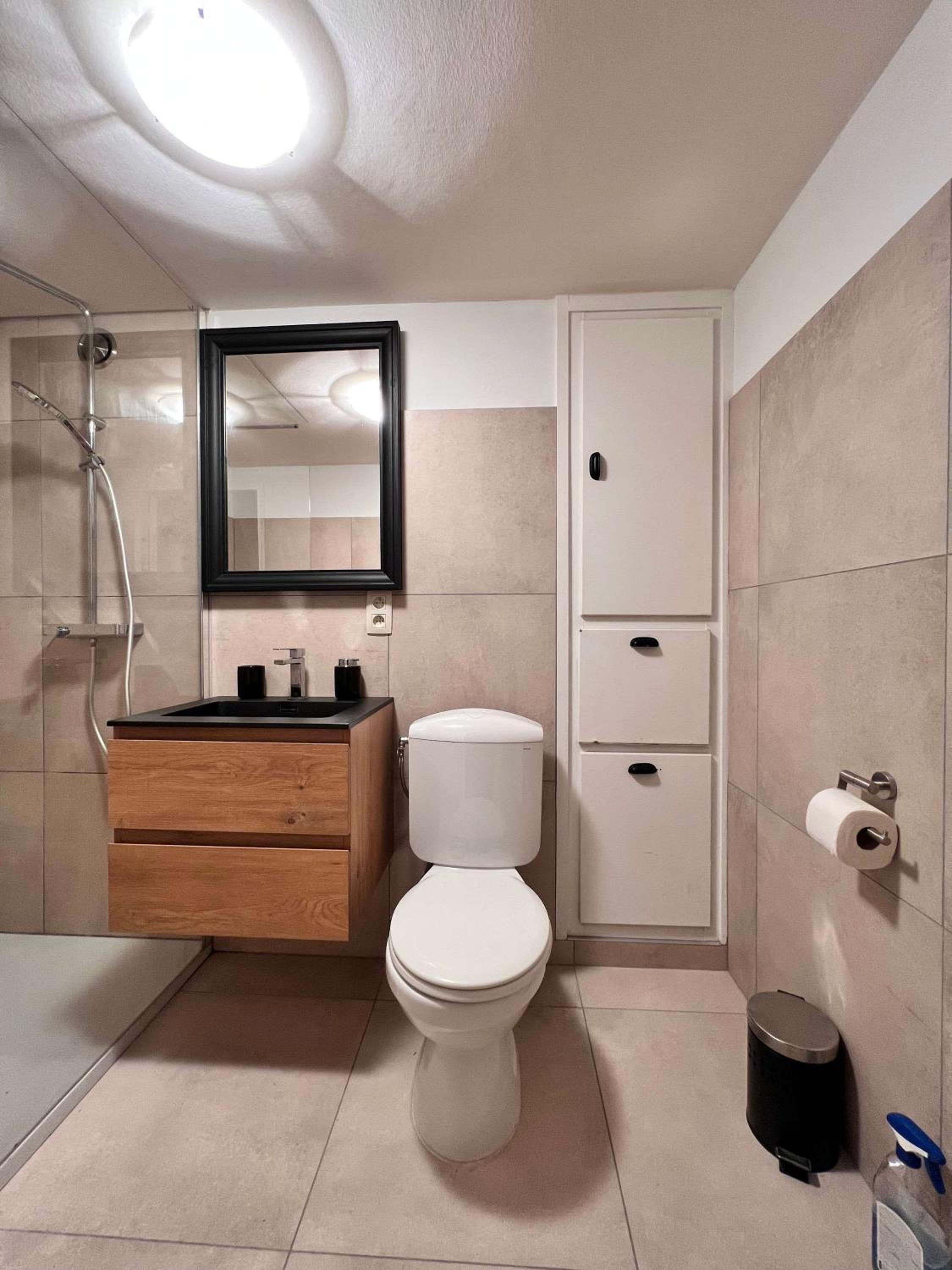 Elegant 2pcs Proche Bruxelles