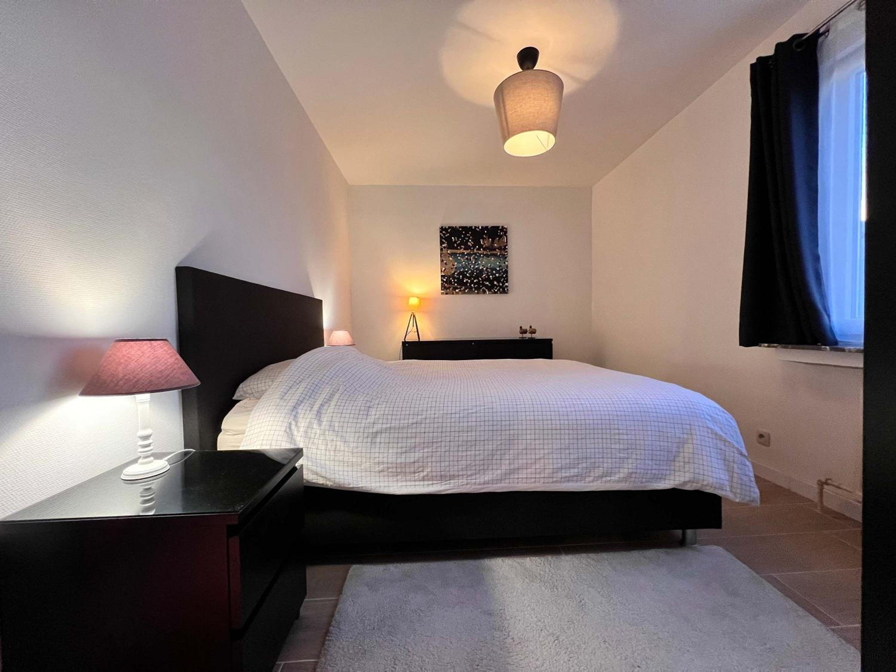 Elegant 2pcs Proche Bruxelles