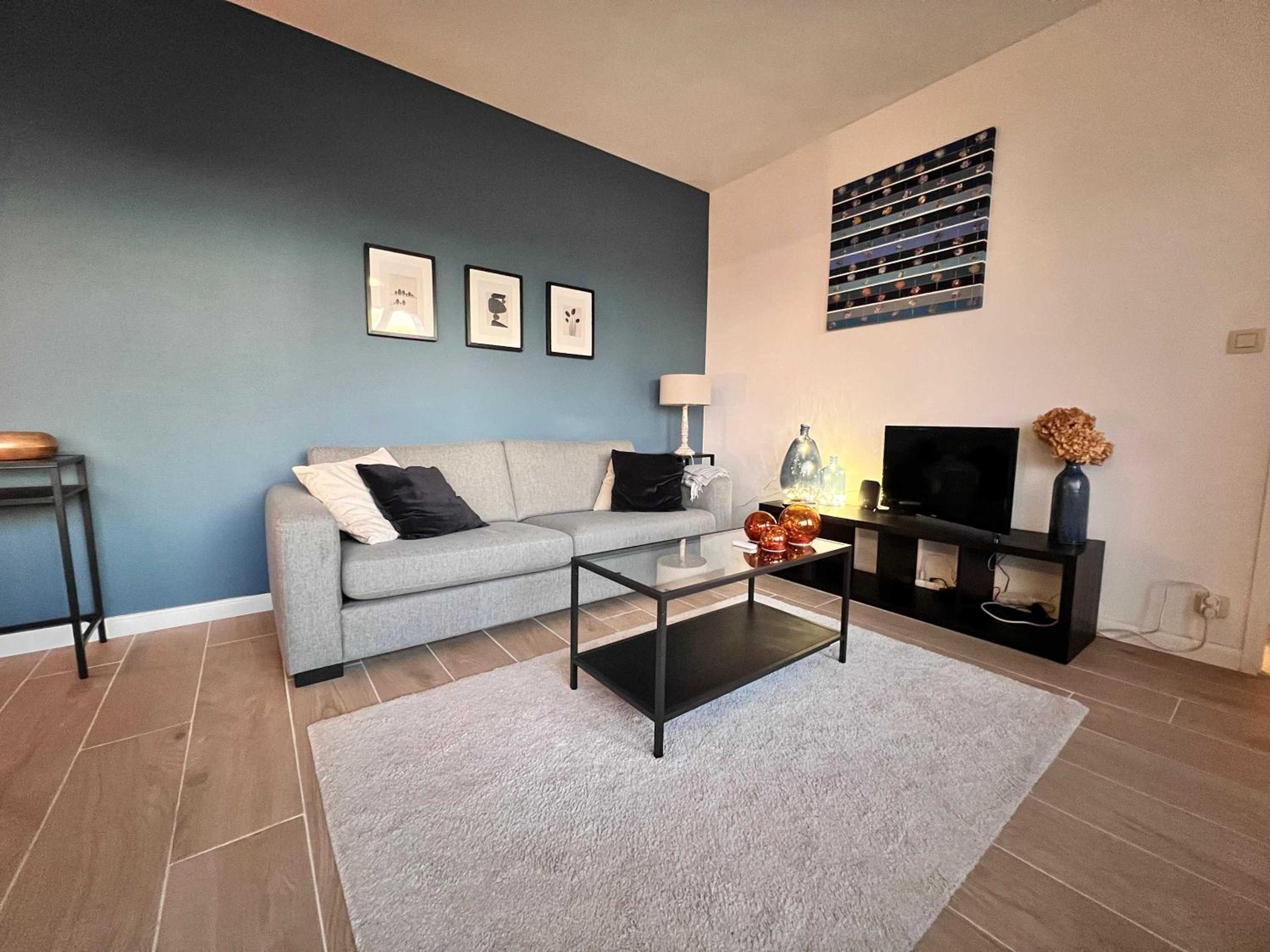 Elegant 2pcs Proche Bruxelles