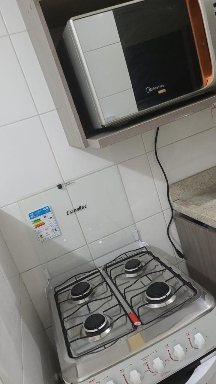 Apê 50 metros da praia com wifi e garagem