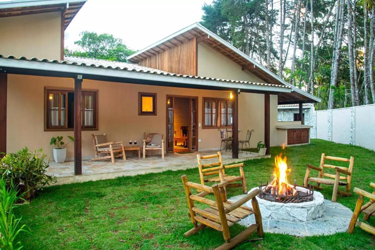 Casa dos Pinheiros