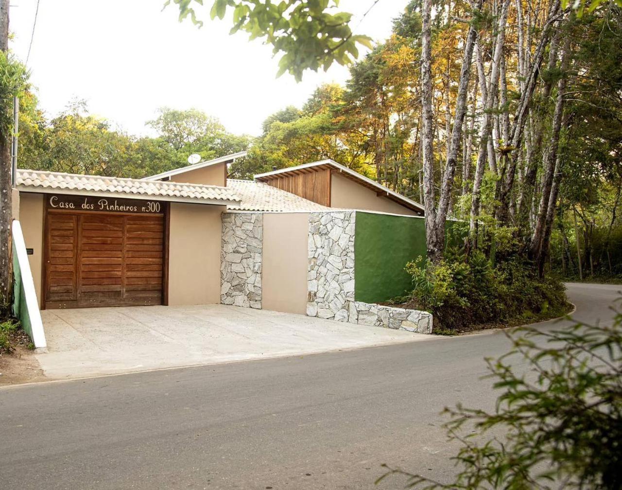 Casa dos Pinheiros