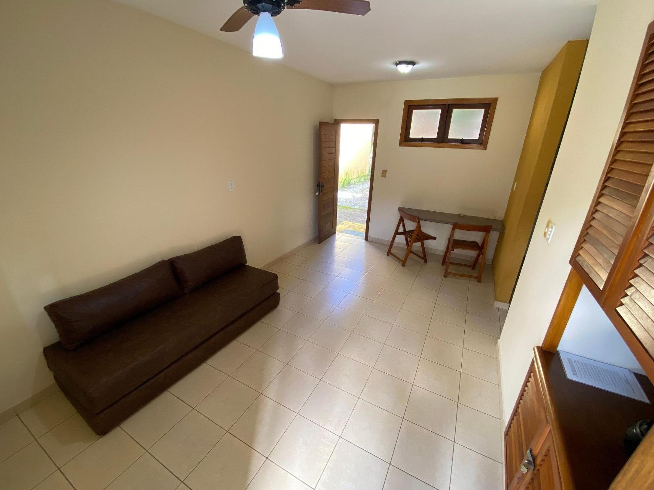 Condomínio quarto e sala