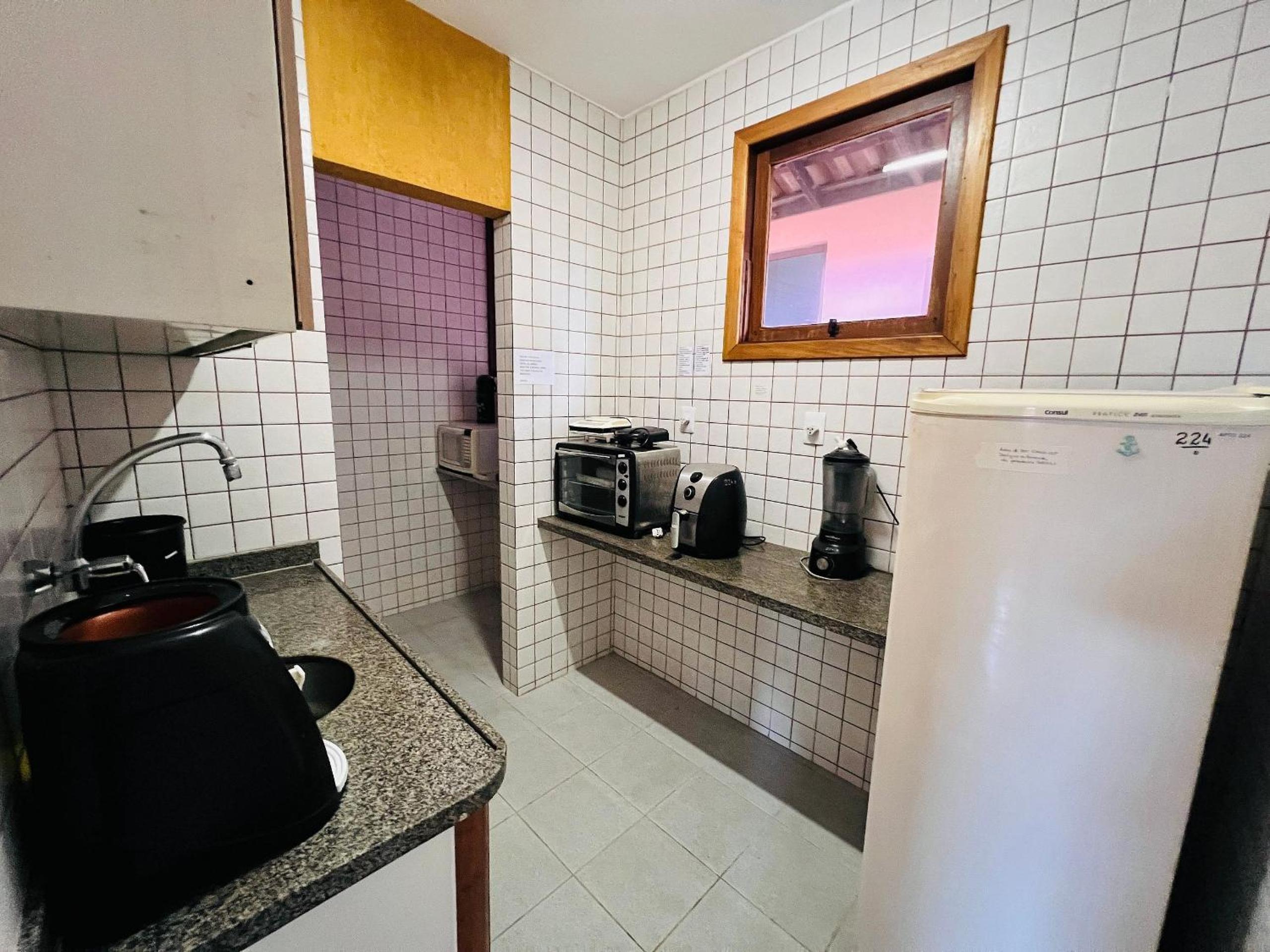 Condomínio quarto e sala