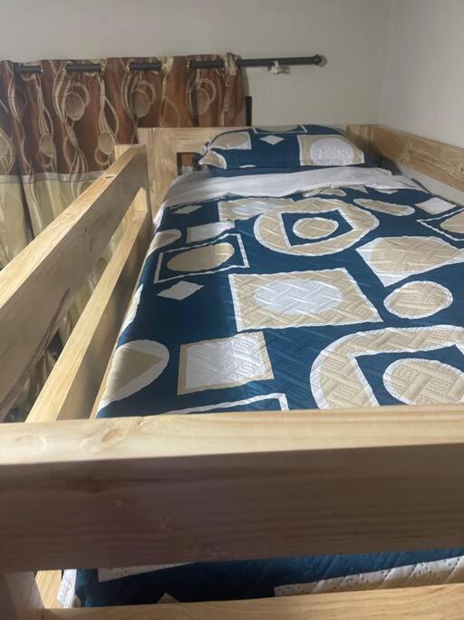 Spacious house and close to Mall and free parking view 5