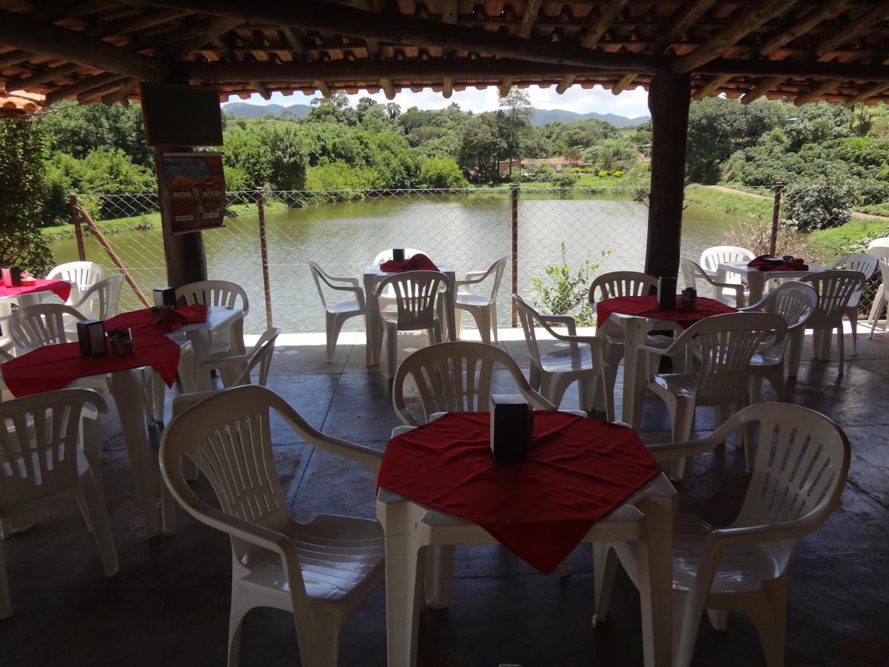 Camping e Pousada Paiol