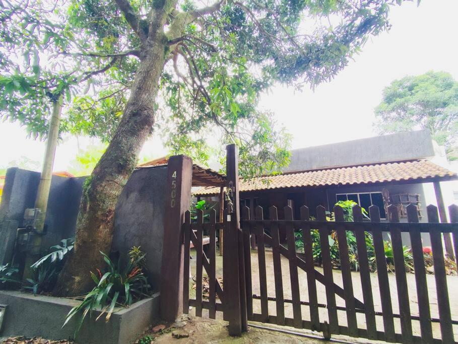 Casa no lago de Javary