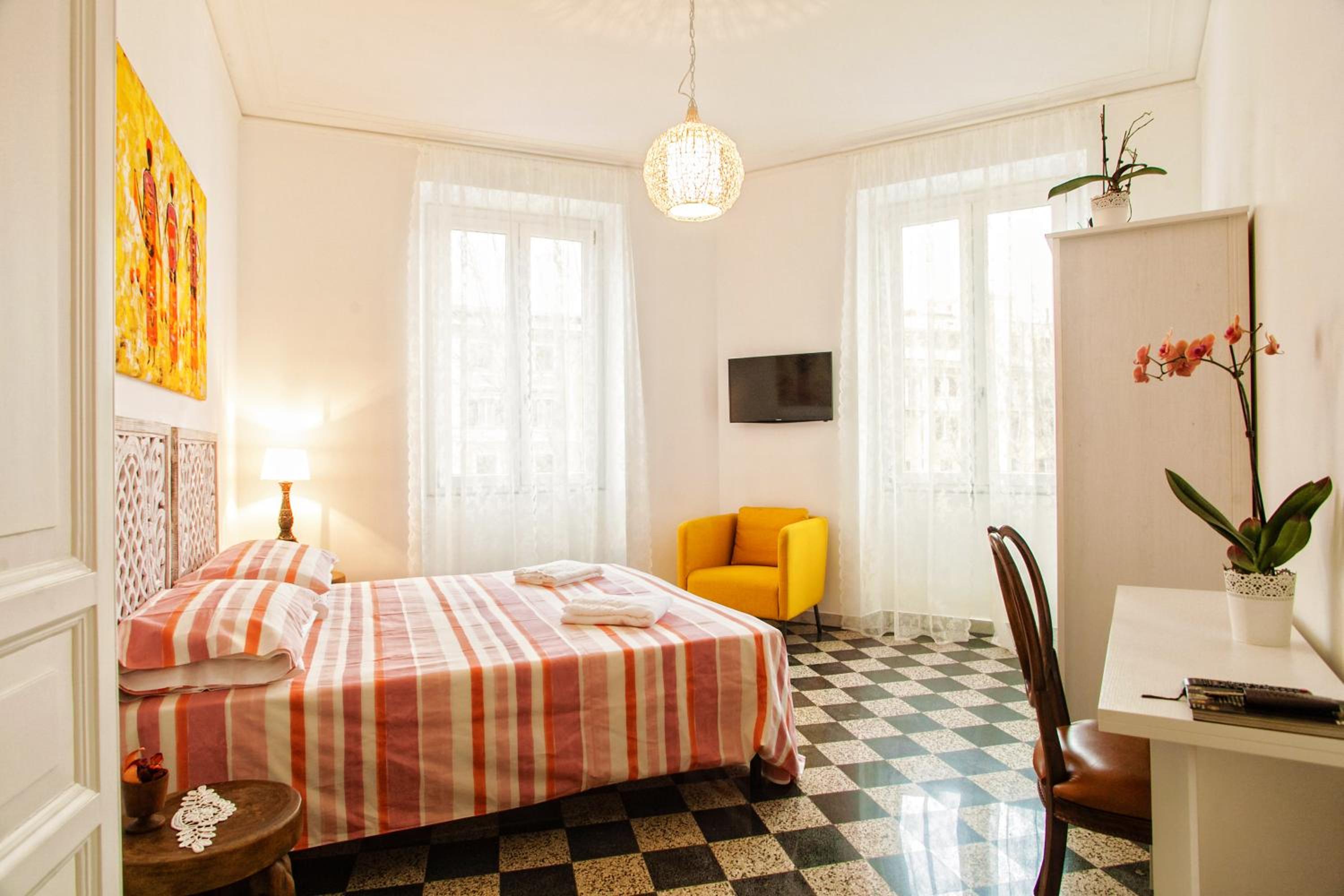 hotel room