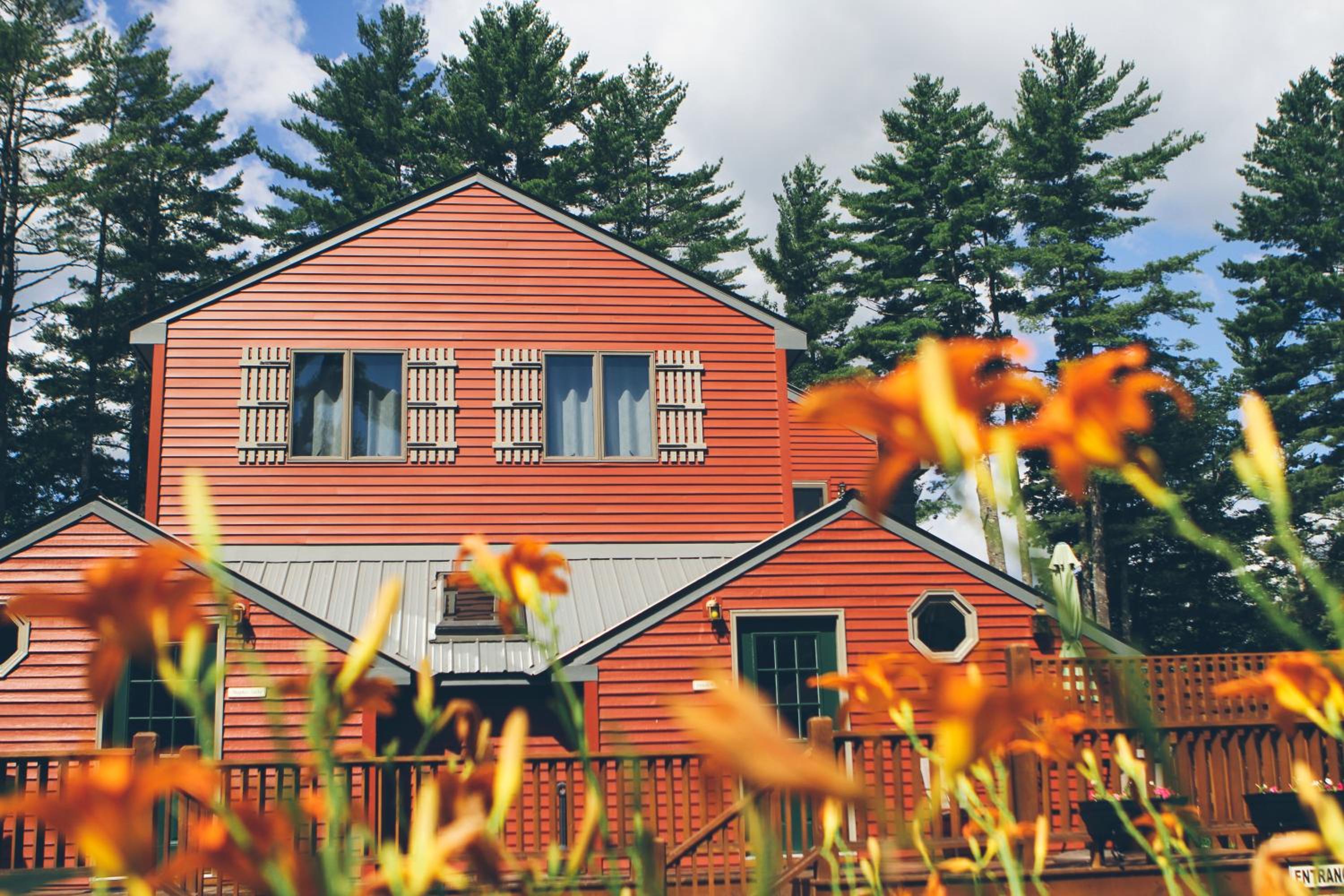 Old Saco Inn
